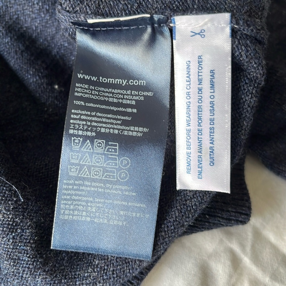 Tommy Hilfiger Sweater - Picture 5 of 6